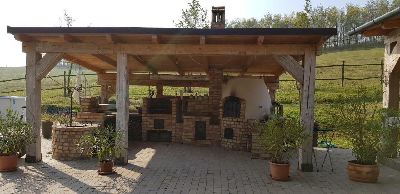 Jásd Barsonyberek Vendeghaz Bakony酒店 外观 照片
